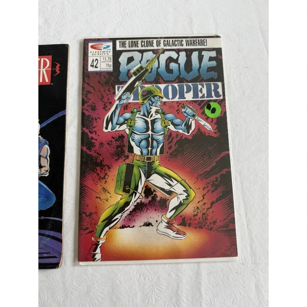 Lot‎ of 2 Vintage Comic Books – Harbinger #22 & Rogue Trooper #42